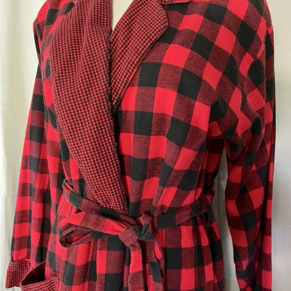 Elan Red and Black Plaid Robe Intimates & Sleepwear